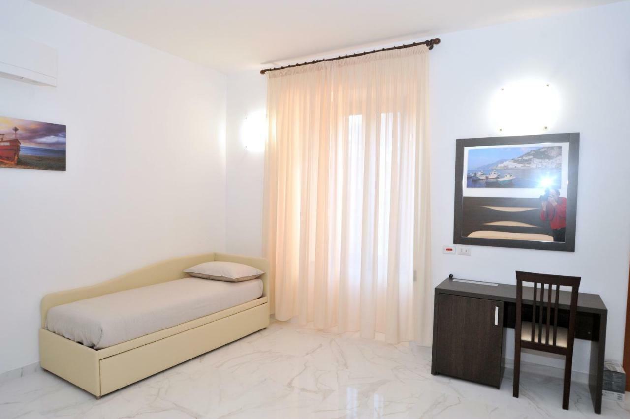 מאיורי Dipino Accommodation מראה חיצוני תמונה