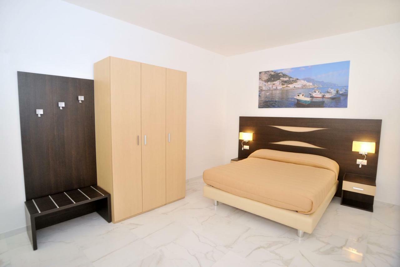 מאיורי Dipino Accommodation מראה חיצוני תמונה